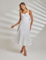 Vestido Midi Branco em Laise Nicole