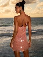 Vestido Curto em Paete Rosa Rita