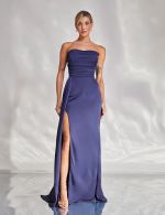 Vestido Longo Azul Marinho em Cetim Junia