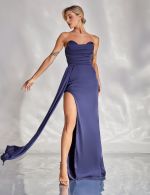 Vestido Longo Azul Marinho em Cetim Junia
