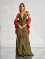 Vestido Longo Verde Oliva em Cetim Chloe