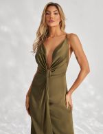 Vestido Longo Verde Oliva em Cetim Chloe
