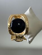 Pulseira Dourada com Detalhe em Acrilico