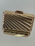 Clutch Dourada em Metal