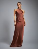 Vestido Longo Marrom em Cetim Alexia