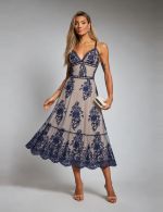 Vestido Midi Marinho Flor Luciana