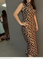 Vestido Feminino Gola Alta 
