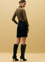 Bermuda Feminina Adele Amaciada azul jeans