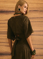 Blusa Feminina Com Detalhes 