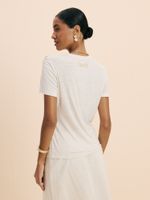 T-SHIRT FEMININA BABY LOOK COM ESTAMPA E BOTOES 