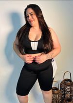 Bermuda Plus Size  com Bolso