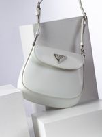 Bolsa Prada Cleo Couro Mini