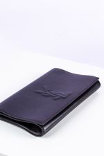 Clutch Saint Laurent envelope preta