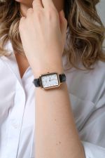 Relogio Quadrado com pulseira em couro St. James Square Black and White