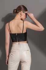 Cropped de Couro Gala