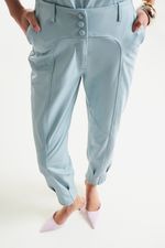Calça de Couro Legítimo Katha Acqua