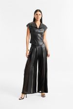 Calça de Couro Legítimo Myrien Preto