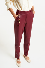 Calça de Couro Legítimo Takoah Granada