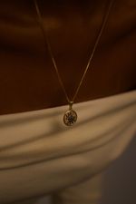 Colar Sol Místico