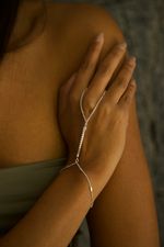 Handchain Cravejado