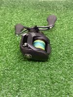 SEMI NOVA - DAIWA TATULA 200 HS - DIREITA 