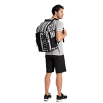 Mochila Spiky III Allover Monograma 45L arena