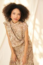 Vestido Chiffon de Seda Impressão Botânica Rosas Pietra - Flavia Aranha