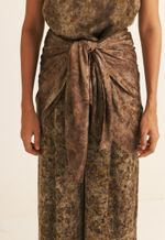 Pashmina Seda Impressão Botânica  Crajiru  Chumbo