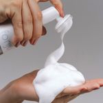 Espuma de Limpeza Revitalizante Peles Mistas - 150ml
