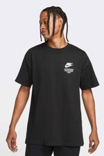 Camiseta Nike Sportswear Authorized preta