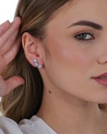 Ear Cuff Estrelas Cintilantes folheado em ródio branco