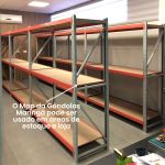 Mini porta pallet 200 kg por nivel inicial +3 continuação com 3 niveis preto com Sem MDF