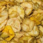 Chips de Banana Cebola e Salsa Rocha Saúde
