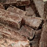 Banana Passa Coberta de Chocolate Meio Amargo Rocha Saúde