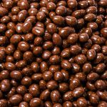 Amendoim Coberto de Chocolate ao Leite Rocha Saúde