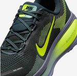 TENIS NIKE VOMERO 18