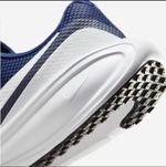 TENIS NIKE REVOLUTION 8