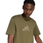 CAMISETA ESTAMPADA CAMO EXPLORER