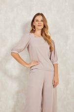 BLUSA DECOTE ASSIMETRICO