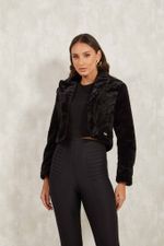 CASACO CROPPED DE PELOS