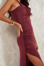 VESTIDO HALTER FRANZIDO COM FENDA