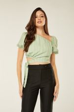 BLUSA ASSIMETRICA