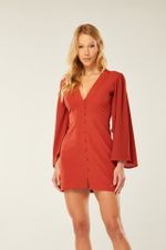 VESTIDO CURTO COM BOTOES