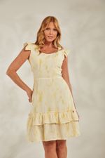 VESTIDO COM LACO DE AMARRAR COSTAS