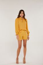 BLUSA COM DETALHE DE LASTEX NO OMBRO