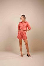 CAMISA CROPPED BOTAO  PR SHORTS