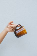 caneca âmbar