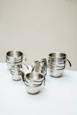 caneca redonda medidora