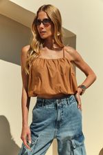 Blusa Tricoline Gigi Caramelo