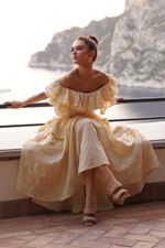 Vestido Bordado Mia Amarelo